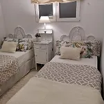 Casa Con Cuevita *