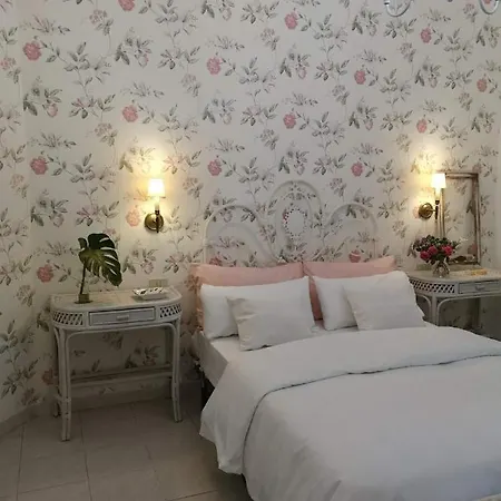 Casa Con Cuevita