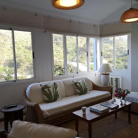 Casa Con Cuevita 度假居
