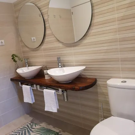 Casa Con Cuevita 度假居 特罗尔