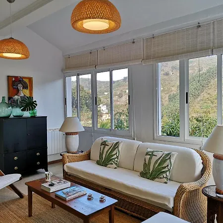 펜션 Casa Con Cuevita *